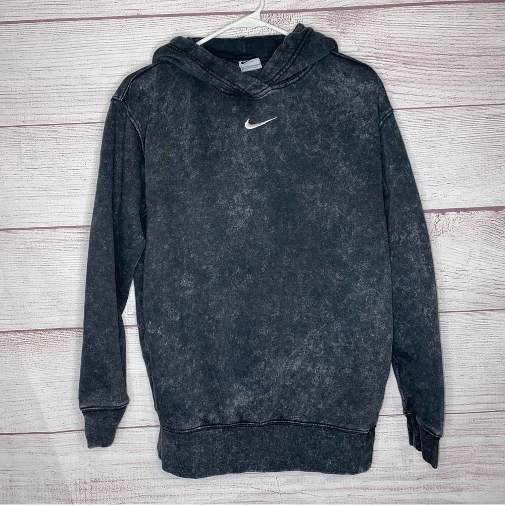Nike women’s oversized whitewashed hoodie black and white